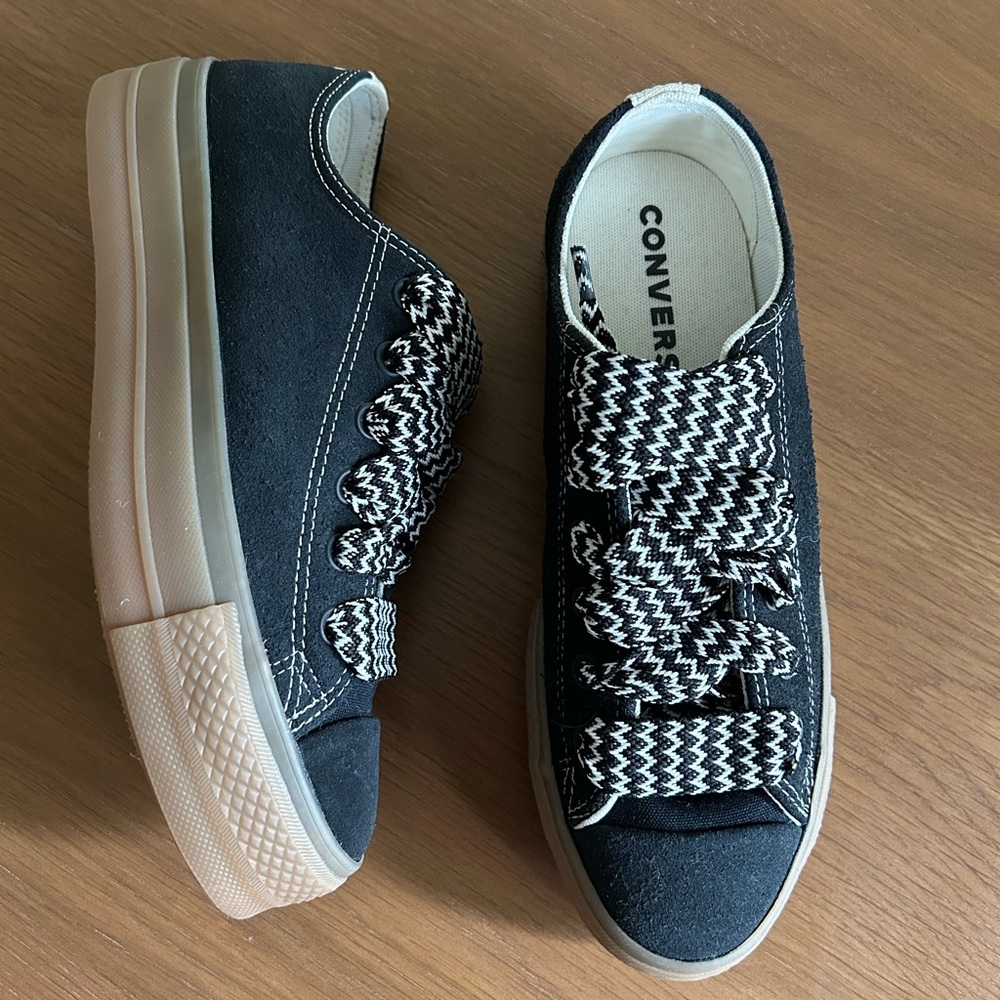 Converse Black and White Zigzag Lace Platforms